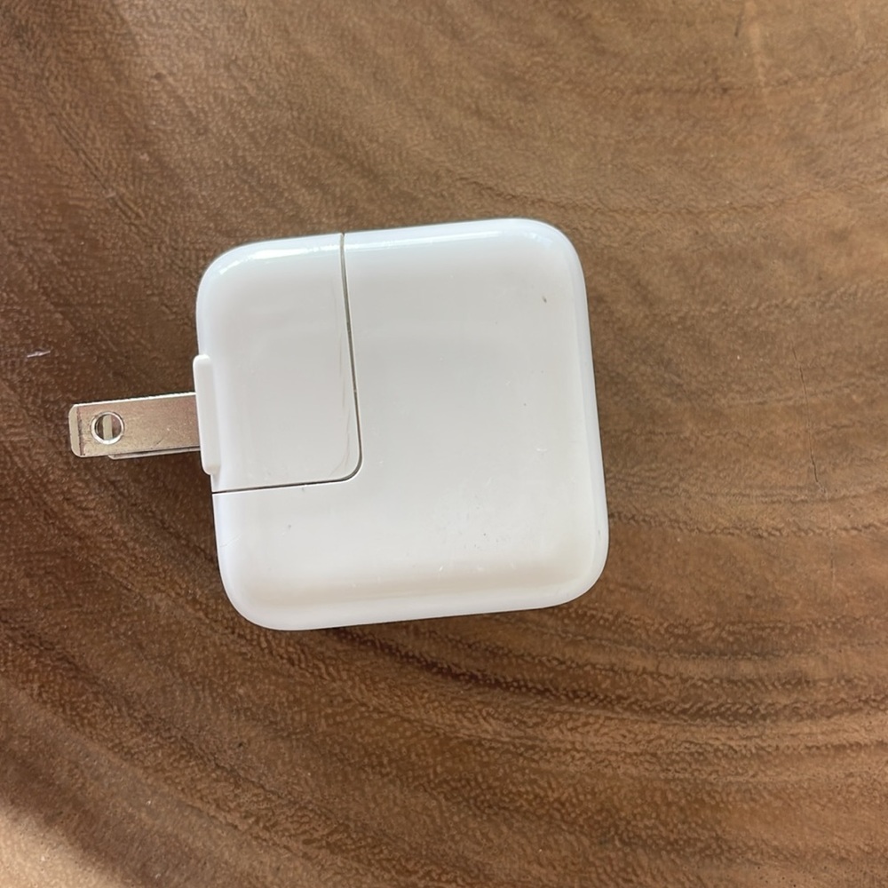 Apple 10W USB Power Adapter Wall Mount